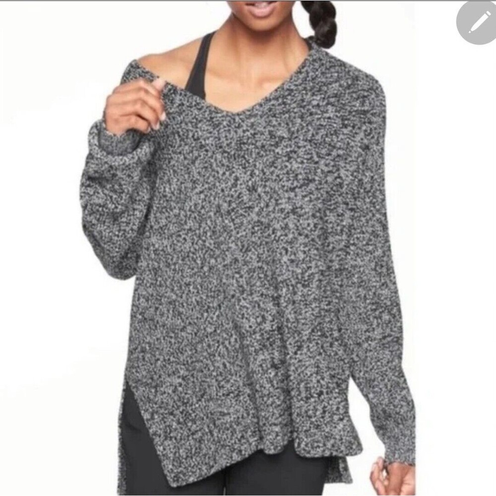 ATHLETA Shasta Sweater Vβ Neck Wool Blend Black Marbled Over Sized SMALL